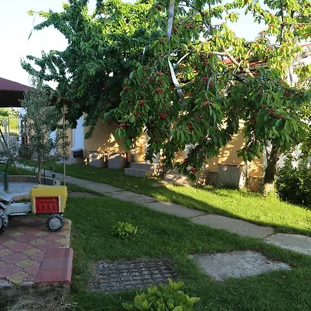 Къща За Гости Орозови سفيتي فلاس