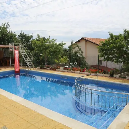 Penzion Къща За Гости Орозови Sveti Vlas